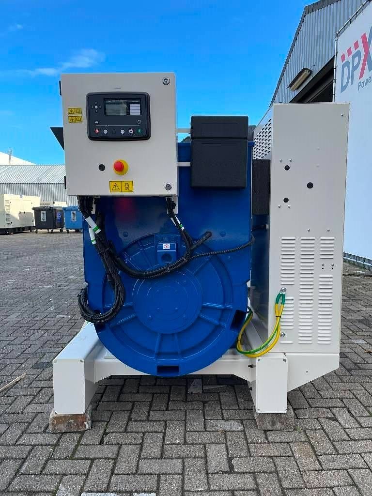 Notstromaggregat des Typs Sonstige FG Wilson P1100E1 - Perkins - 1100 kVA Genset - DPX-16027-O, Neumaschine in Oudenbosch (Bild 7)