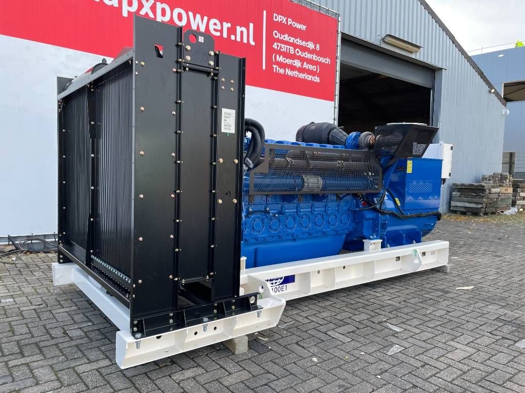 Notstromaggregat du type Sonstige FG Wilson P1100E1 - Perkins - 1100 kVA Genset - DPX-16027-O, Neumaschine en Oudenbosch (Photo 3)