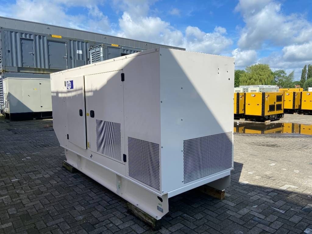 Notstromaggregat του τύπου Sonstige FG Wilson P300-5 - Perkins - 300 kVA Genset - DPX-16015, Neumaschine σε Oudenbosch (Φωτογραφία 2)