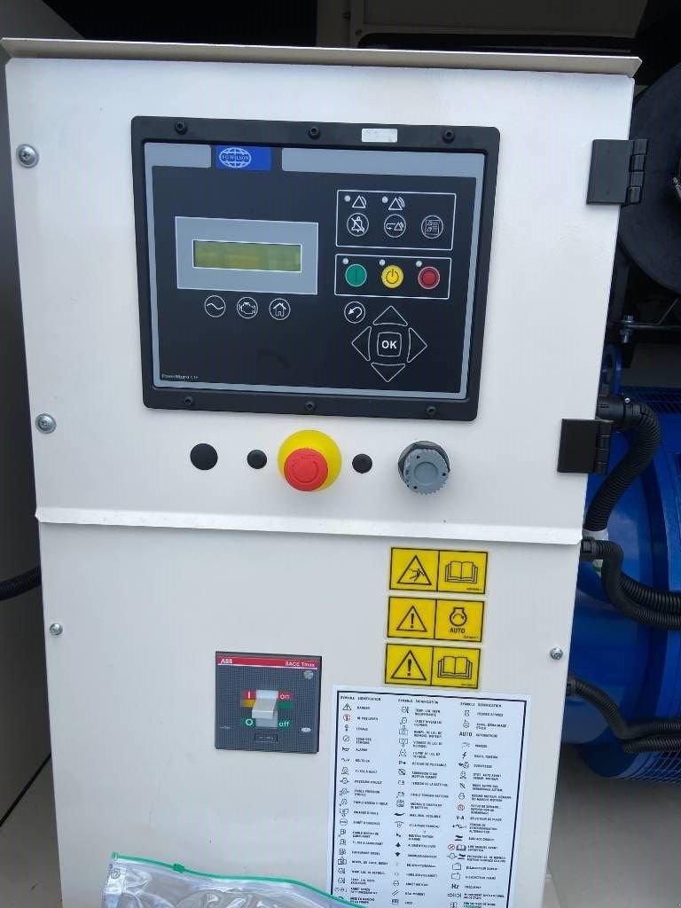 Notstromaggregat del tipo Sonstige FG Wilson P300-5 - Perkins - 300 kVA Genset - DPX-16015, Neumaschine In Oudenbosch (Immagine 9)