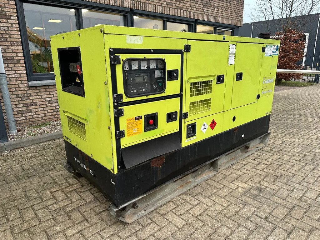 Notstromaggregat des Typs Sonstige Gesan DPR 100 Perkins Leroy Somer 100 kVA Silent Rental generatorset, Gebrauchtmaschine in VEEN (Bild 4)