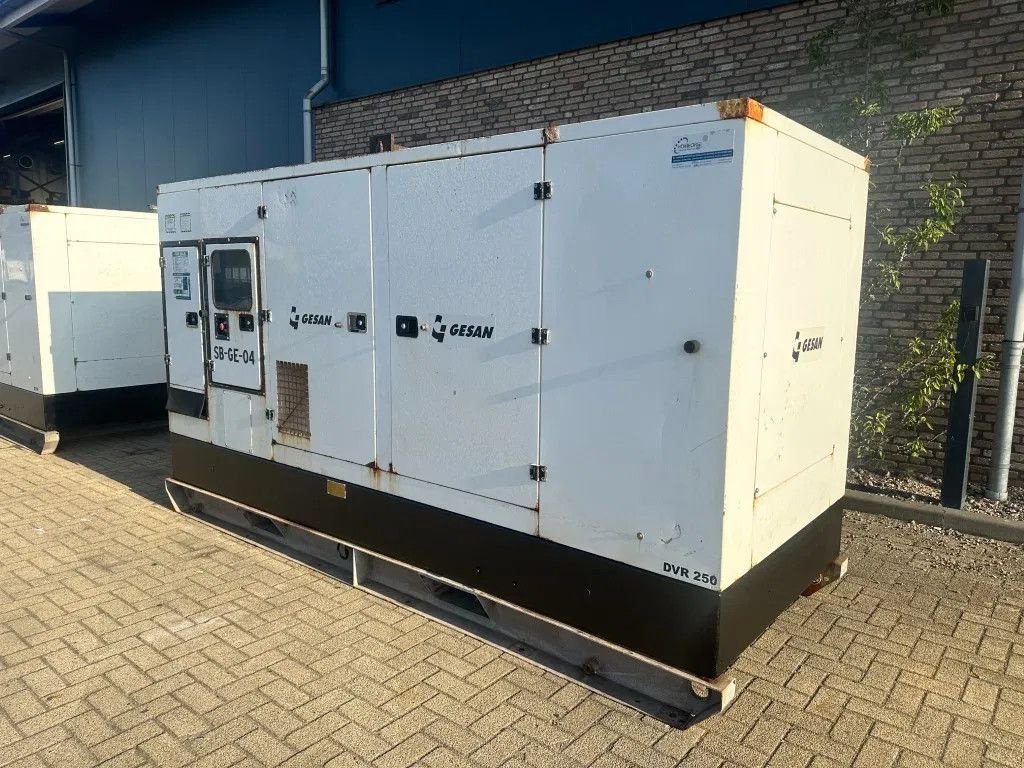 Notstromaggregat van het type Sonstige Gesan DVR 250 Volvo leroy Somer 275 kVA Silent Rental generatorset, Gebrauchtmaschine in VEEN (Foto 8)