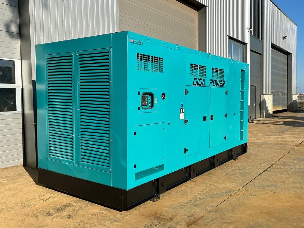 Notstromaggregat des Typs Sonstige Giga power 1000 KVA silent generator set - RT-W800GF, Neumaschine in Velddriel (Bild 2)