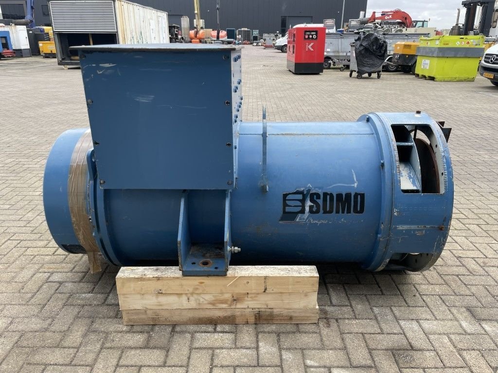 Notstromaggregat tip Sonstige Leroy Somer A51 L8S-4P Alternator 2050 kVA generatordeel, Gebrauchtmaschine in VEEN (Poză 6)