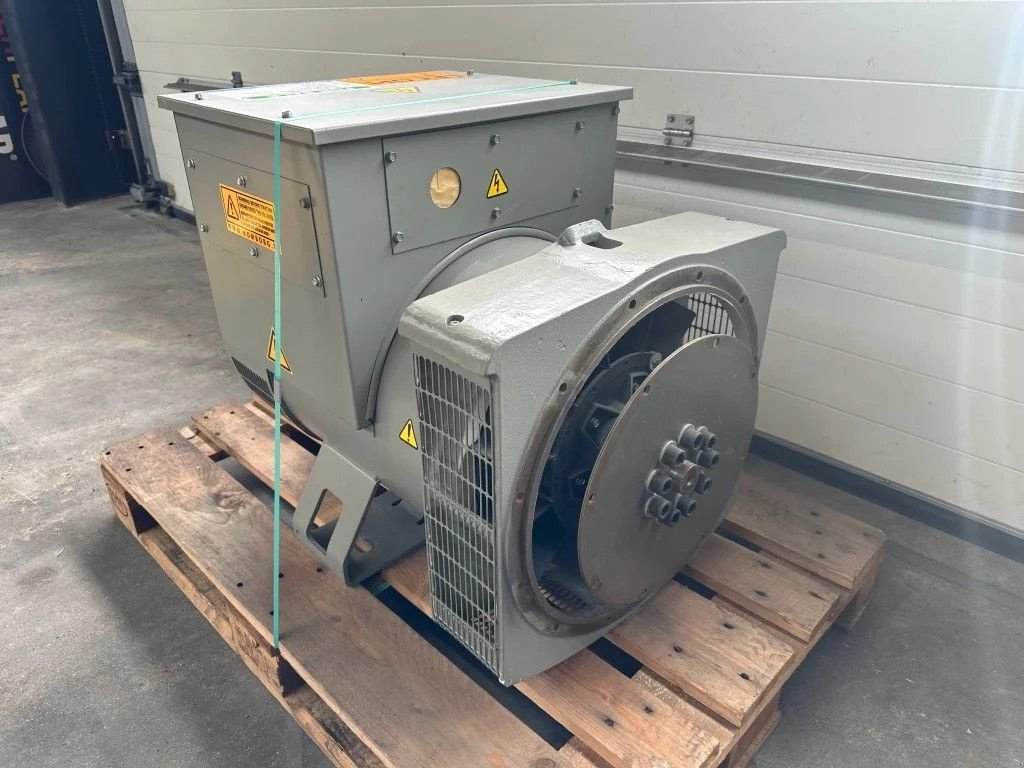 Notstromaggregat типа Sonstige Leroy Somer LSA 44.2S7 C9/4 Alternator 150 kVA Generatordeel New ! Overstock, Neumaschine в VEEN (Фотография 2)