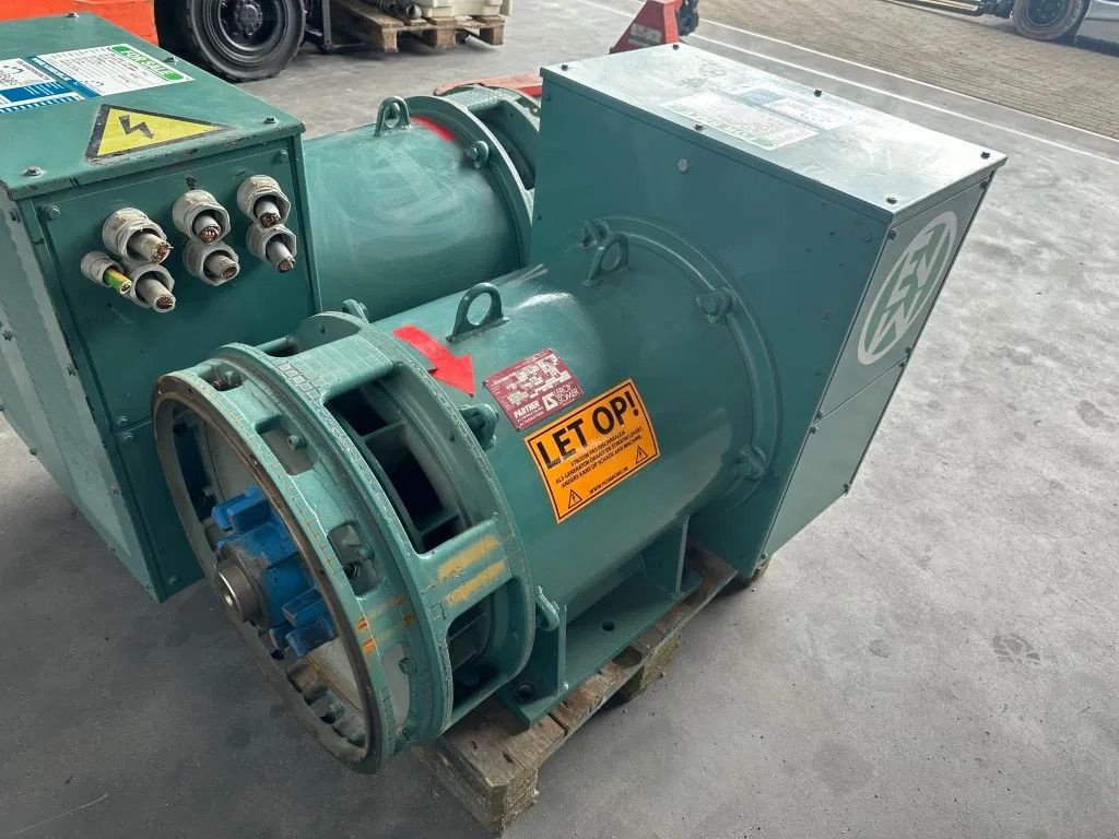 Notstromaggregat van het type Sonstige Leroy Somer LSA 46M3S 120 kVA generatordeel Alternator as New ! 37 hours ! E, Gebrauchtmaschine in VEEN (Foto 2)