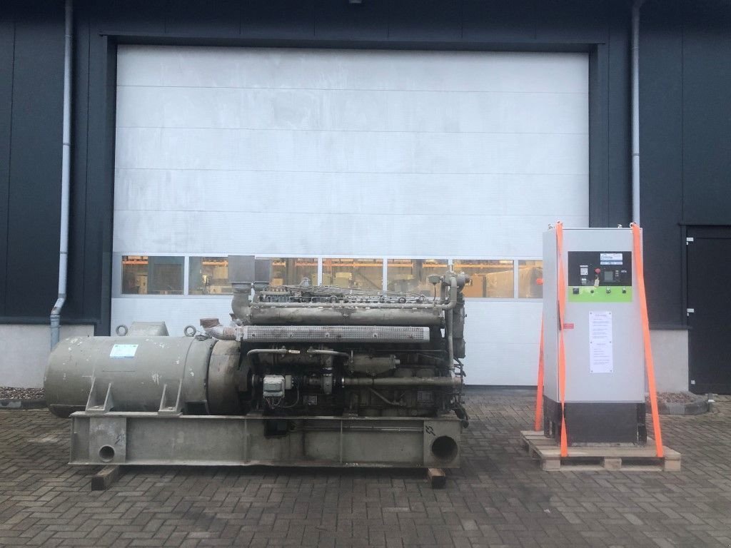 Notstromaggregat del tipo Sonstige MWM RHS 618 V 16 AvK 425 kVA generatorset, Gebrauchtmaschine In VEEN (Immagine 1)