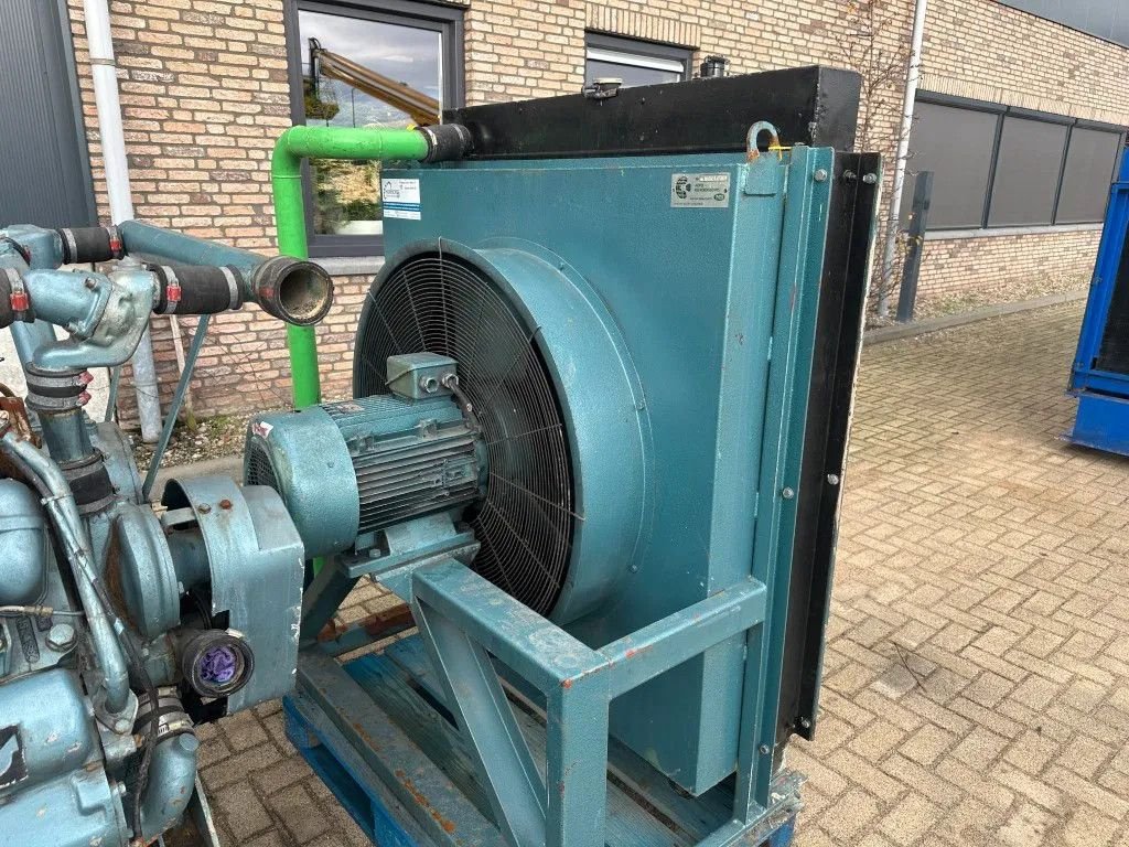 Notstromaggregat van het type Sonstige POYAUD Poyaud V12520S25/E Unelec 500 kVA noodstroom generatorset, Gebrauchtmaschine in VEEN (Foto 11)