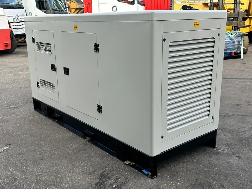 Notstromaggregat del tipo Sonstige Ricardo 150 KVA (120KW) Silent Generator 3 Phase 50HZ 400V New U, Neumaschine en 'S-Hertogenbosch (Imagen 3)