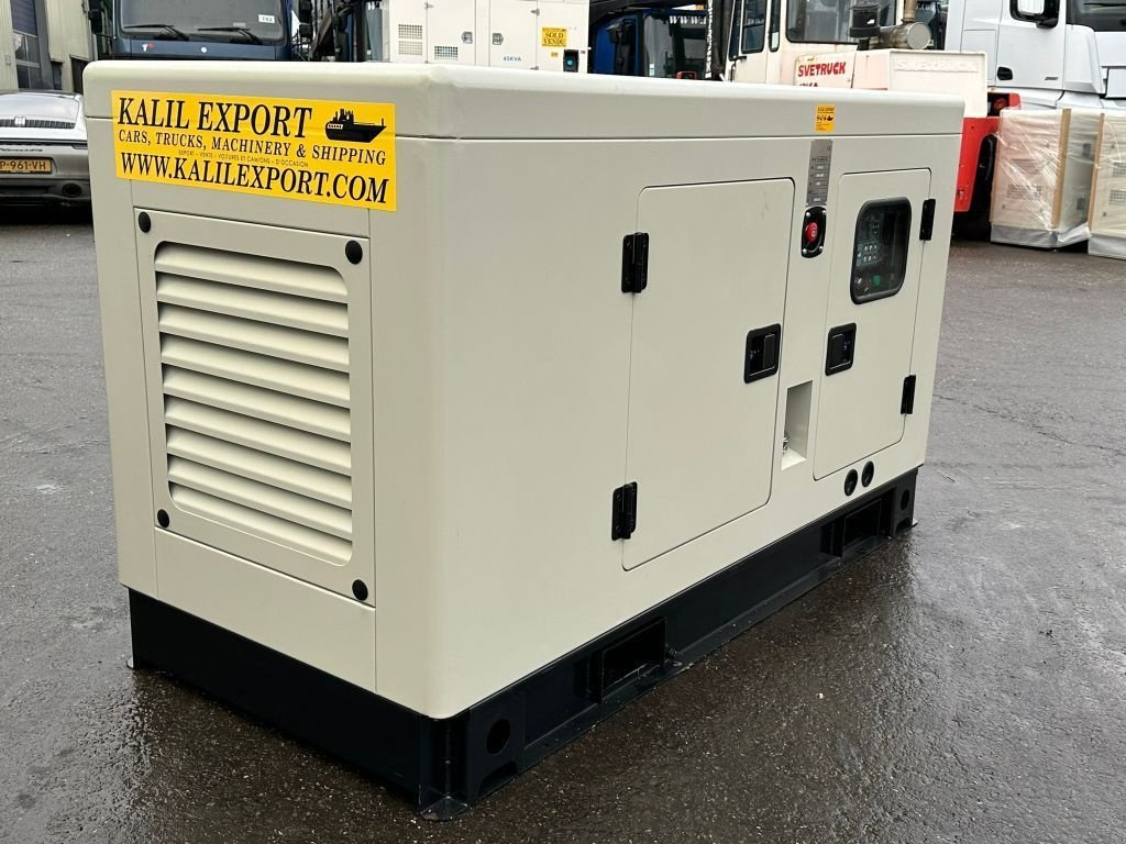 Notstromaggregat za tip Sonstige Ricardo 30 KVA (24KW) Silent Generator 3 Phase 50HZ 400V New Unu, Neumaschine u 'S-Hertogenbosch (Slika 2)