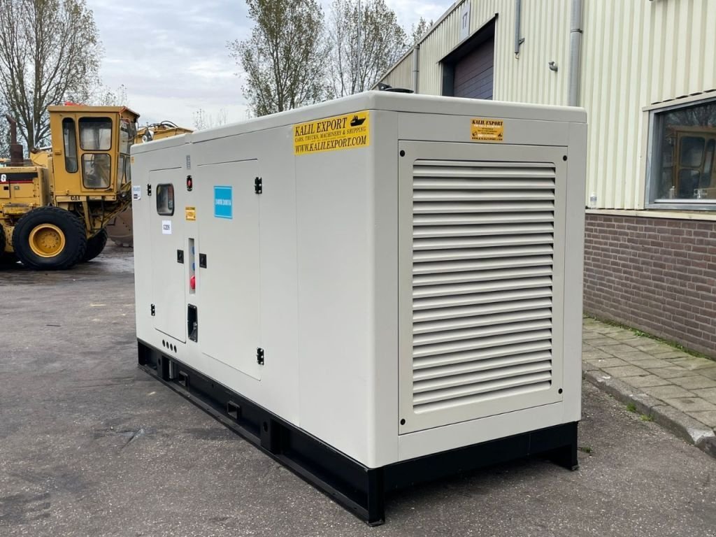 Notstromaggregat of the type Sonstige Ricardo 300KVA (240KW) Silent Generator 3 Phase ATS 50HZ 400V So, Neumaschine in 'S-Hertogenbosch (Picture 2)