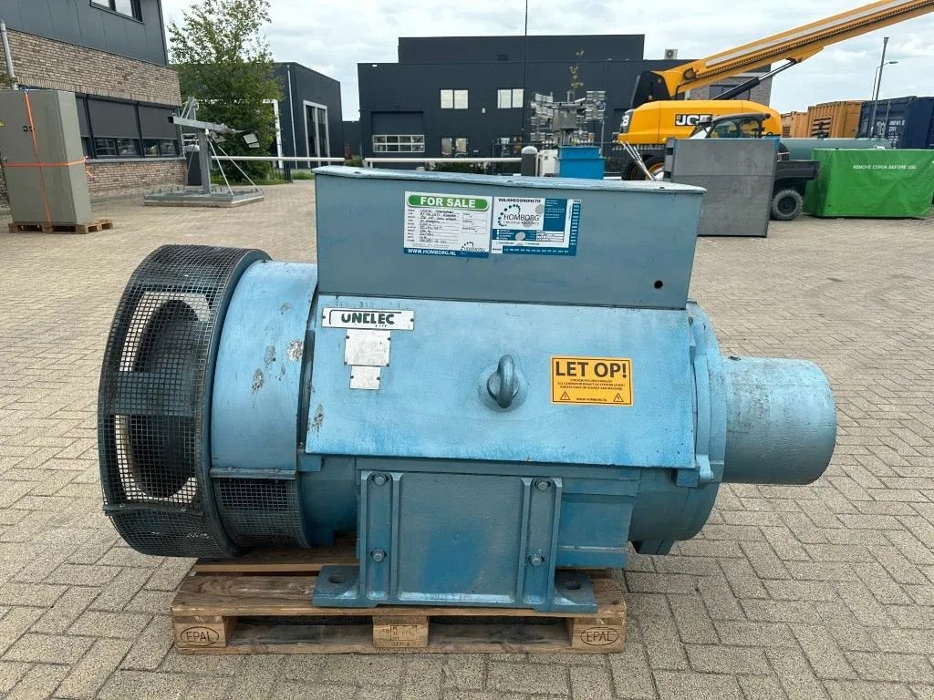 Notstromaggregat Türe ait Sonstige UNELEC 800 kVA generatordeel Alternator Unelec Ex Emergency Dubb, Gebrauchtmaschine içinde VEEN (resim 2)