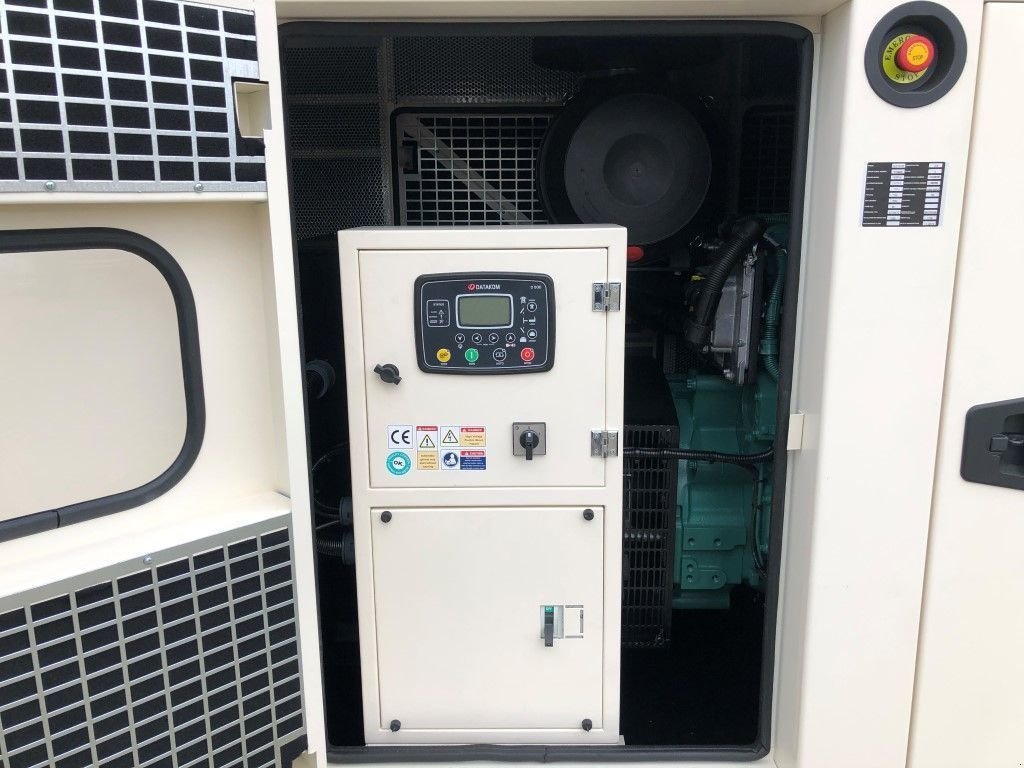 Notstromaggregat του τύπου Volvo 110 kVA Supersilent generatorset, Neumaschine σε VEEN (Φωτογραφία 7)