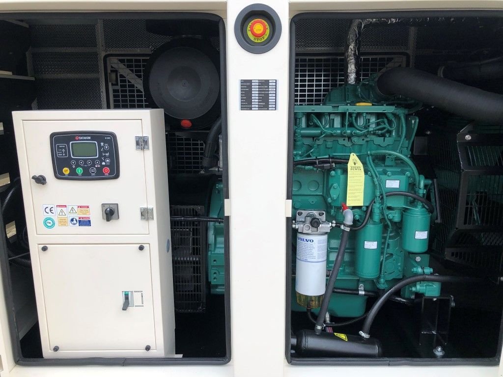 Notstromaggregat des Typs Volvo 110 kVA Supersilent generatorset, Neumaschine in VEEN (Bild 2)