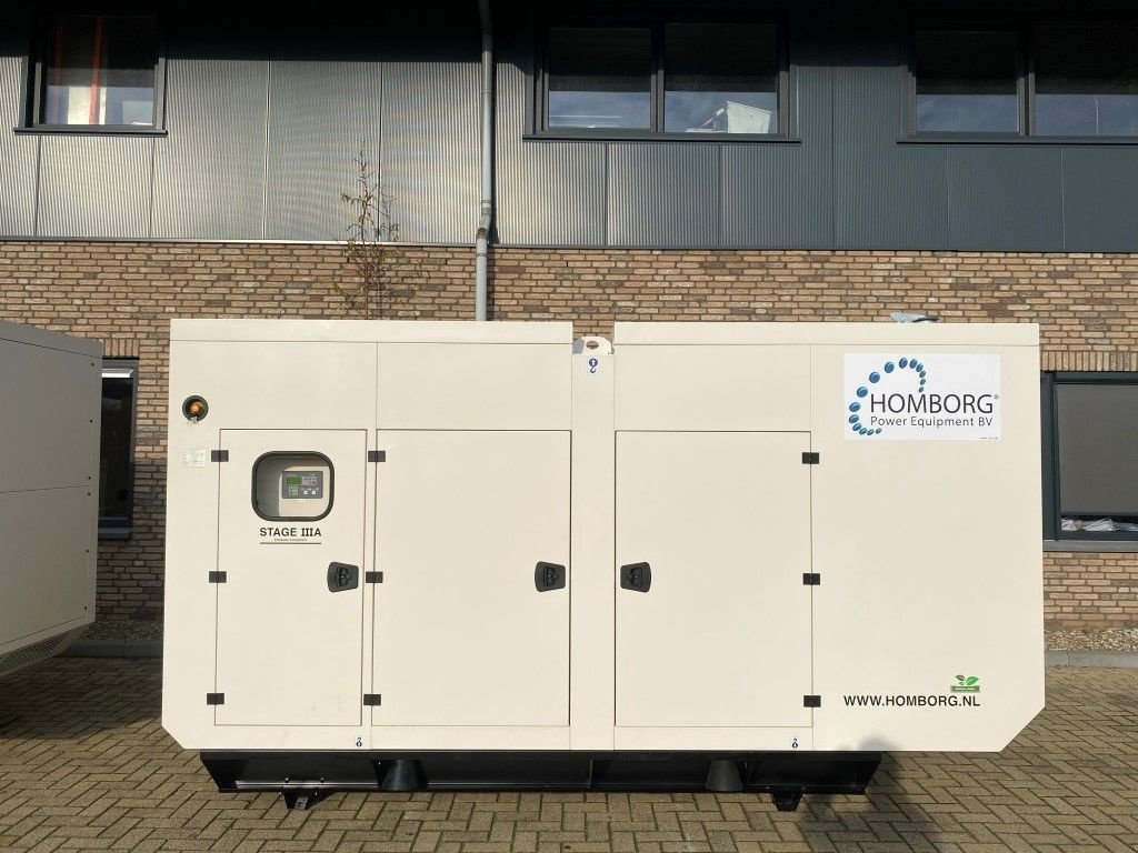 Notstromaggregat des Typs Volvo 225 kVA Stage 3A TAD 753 GE Silent generatorset, Neumaschine in VEEN (Bild 1)