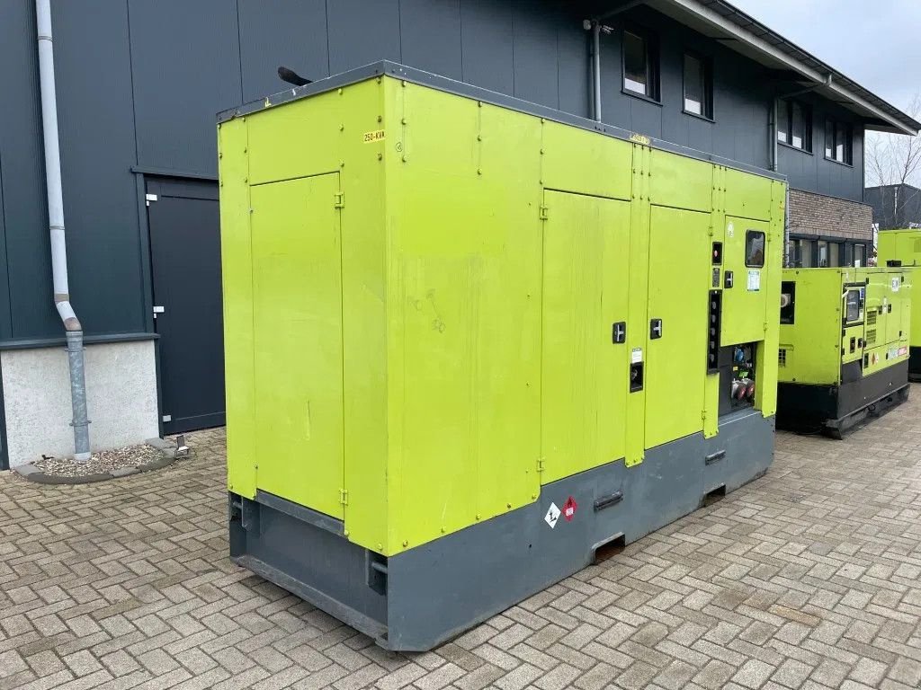 Notstromaggregat of the type Volvo Penta Bruno - Leroy Somer 275 kVA silent generatorset, Gebrauchtmaschine in VEEN (Picture 2)