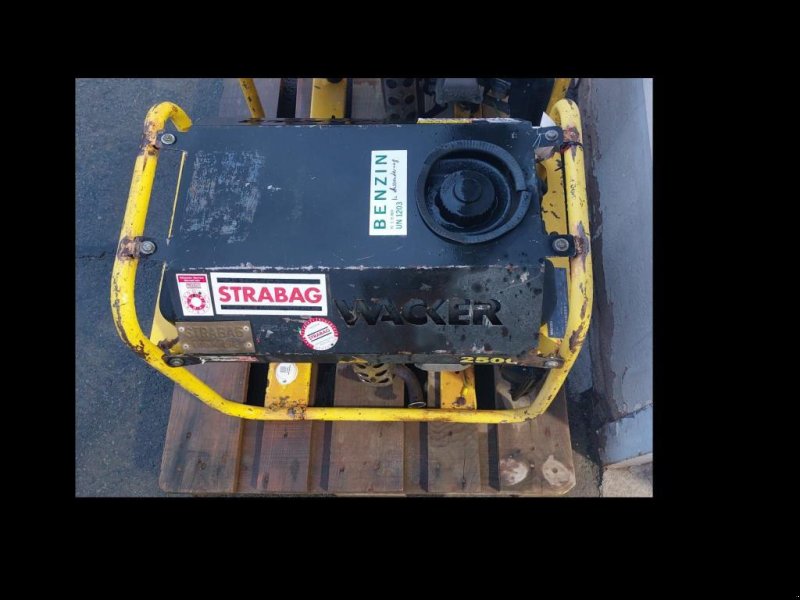 Notstromaggregat tipa Wacker Neuson GV 2500A, Gebrauchtmaschine u Düsseldorf (Slika 1)