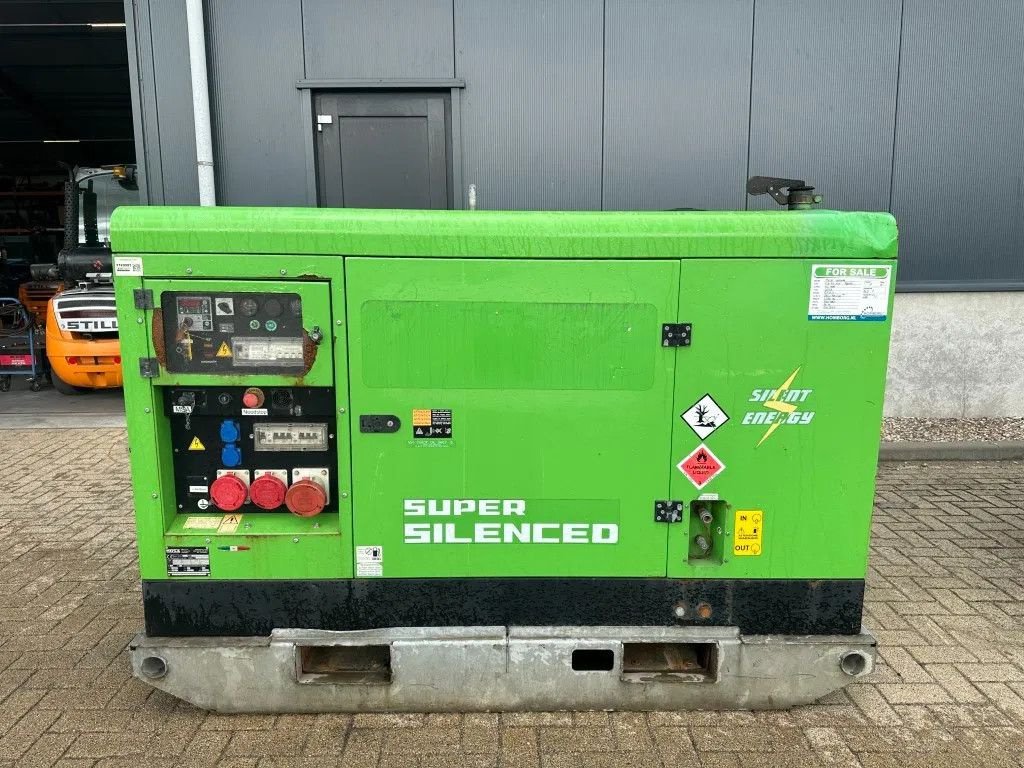 Notstromaggregat del tipo Yanmar 4TNV98T-ZGMF Mosa 45 kVA Silent Rental generatorset, Gebrauchtmaschine In VEEN (Immagine 1)