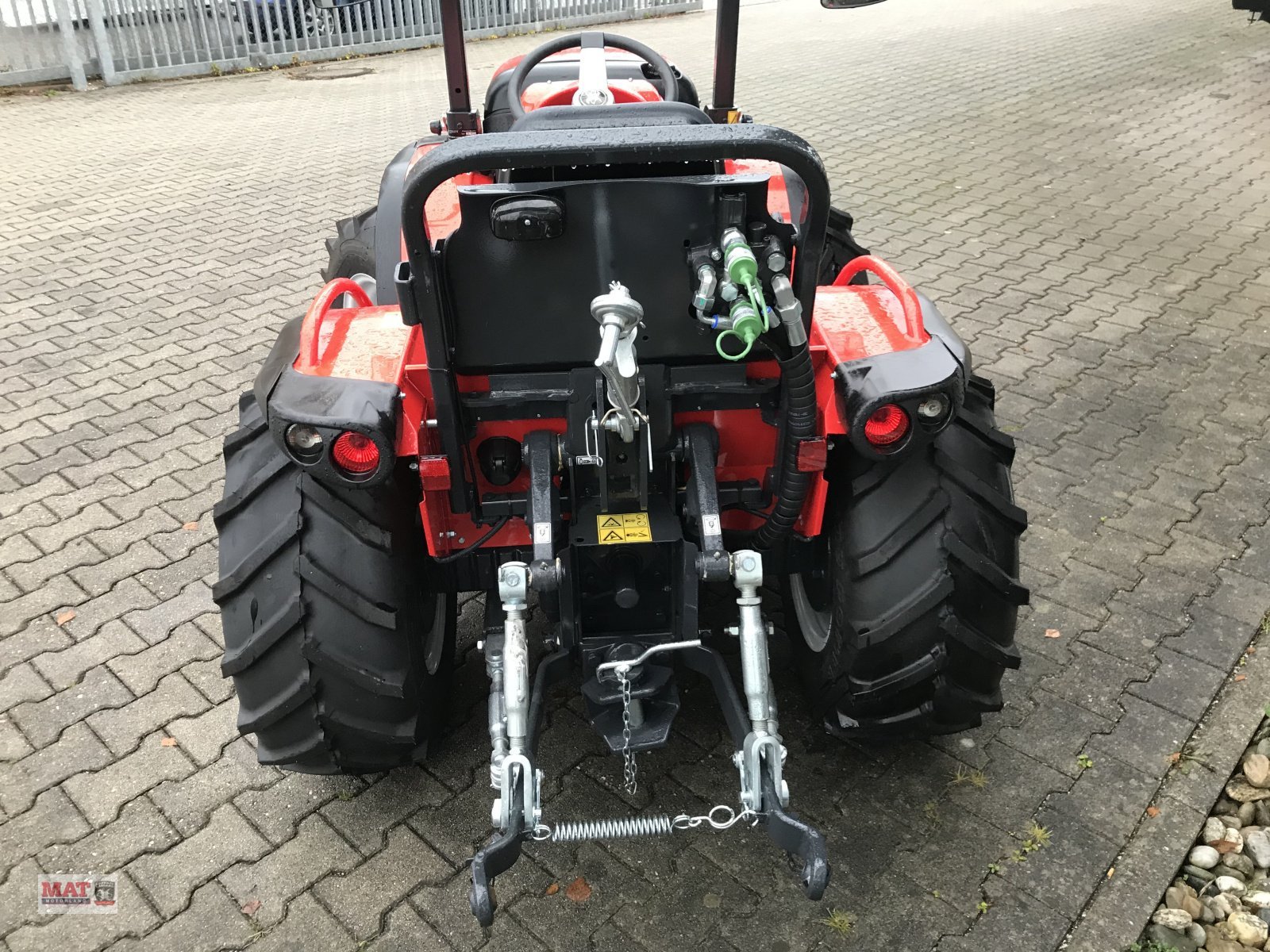 Obstbautraktor van het type Antonio Carraro Tigre 3800, Neumaschine in Waldkraiburg (Foto 3)