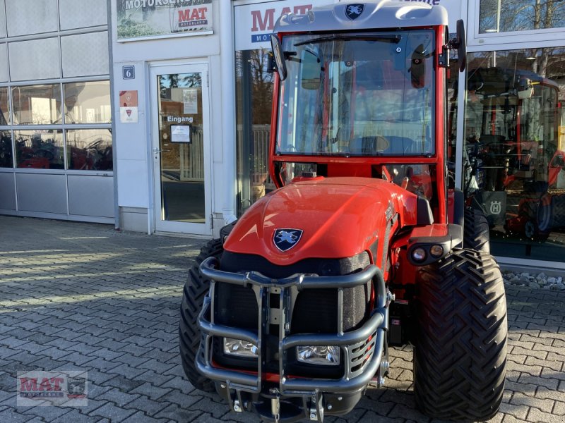 Obstbautraktor des Typs Antonio Carraro Tora TRX 5800, Neumaschine in Waldkraiburg (Bild 1)