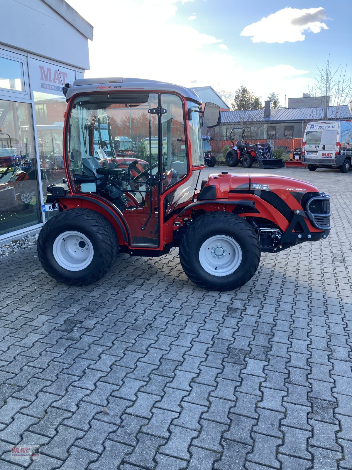 Obstbautraktor du type Antonio Carraro Tora TRX 5800, Neumaschine en Waldkraiburg (Photo 3)