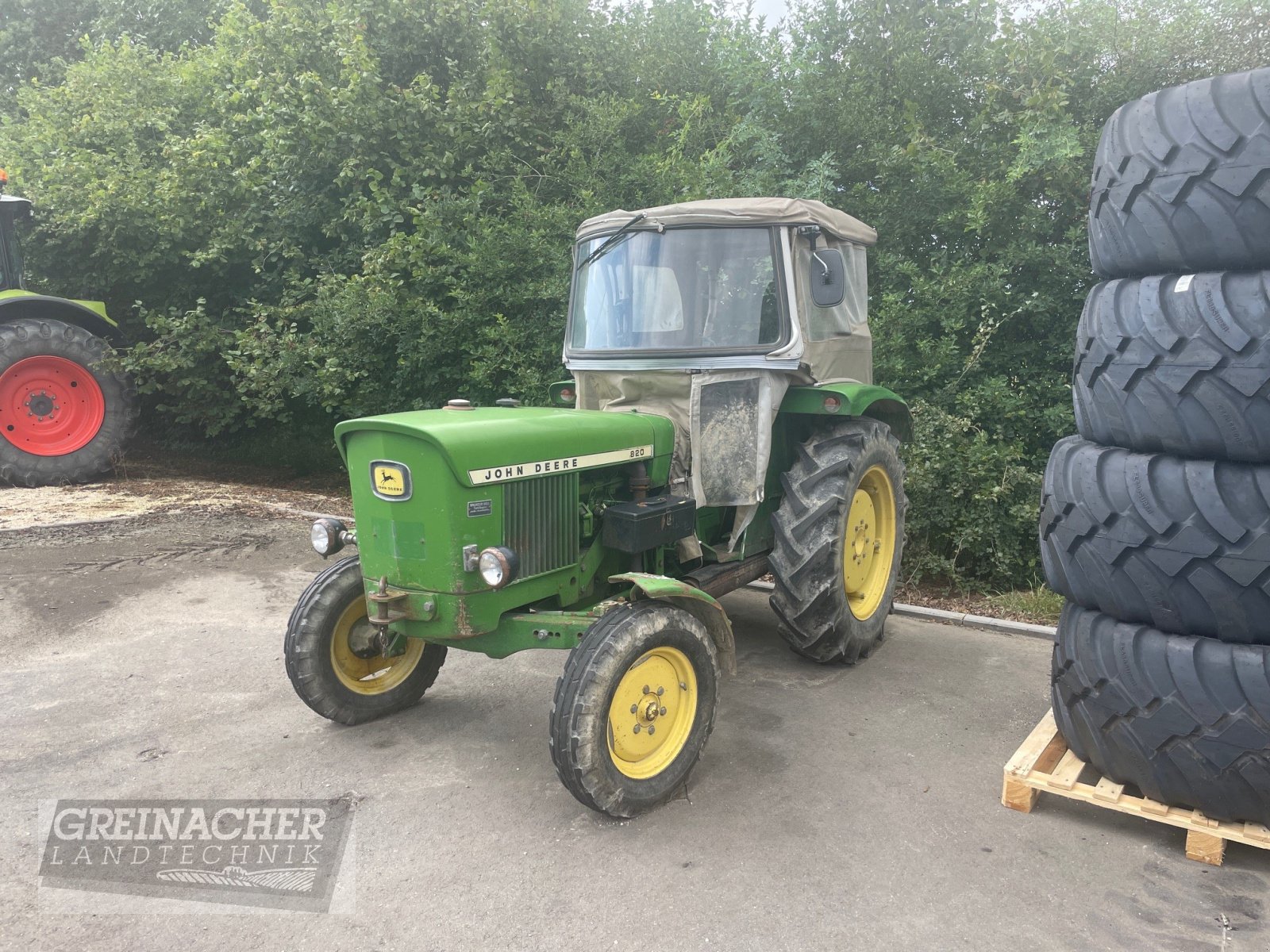 Obstbautraktor typu John Deere 820, Gebrauchtmaschine v Pfullendorf (Obrázek 3)