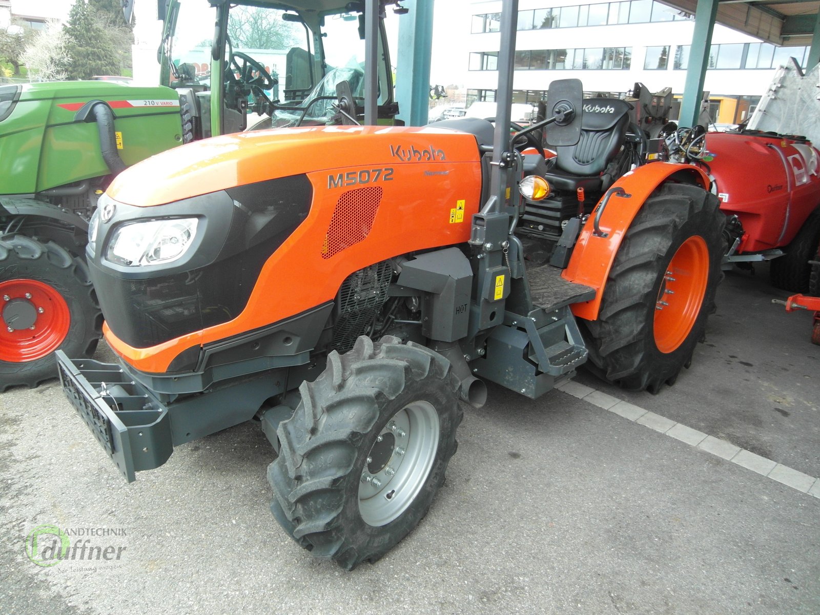 Obstbautraktor van het type Kubota 5072 Narrow, Gebrauchtmaschine in Oberteuringen (Foto 1)