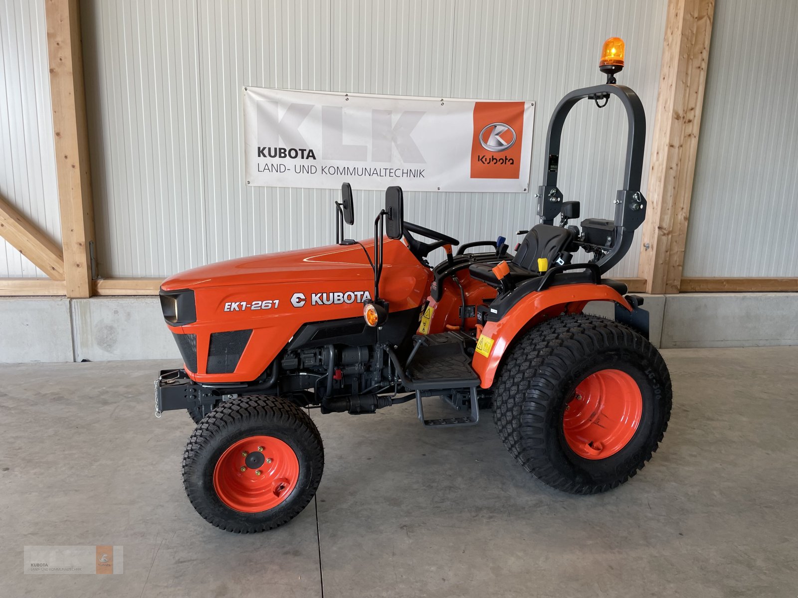 Obstbautraktor Türe ait Kubota EK1-261, Neumaschine içinde Biessenhofen (resim 2)