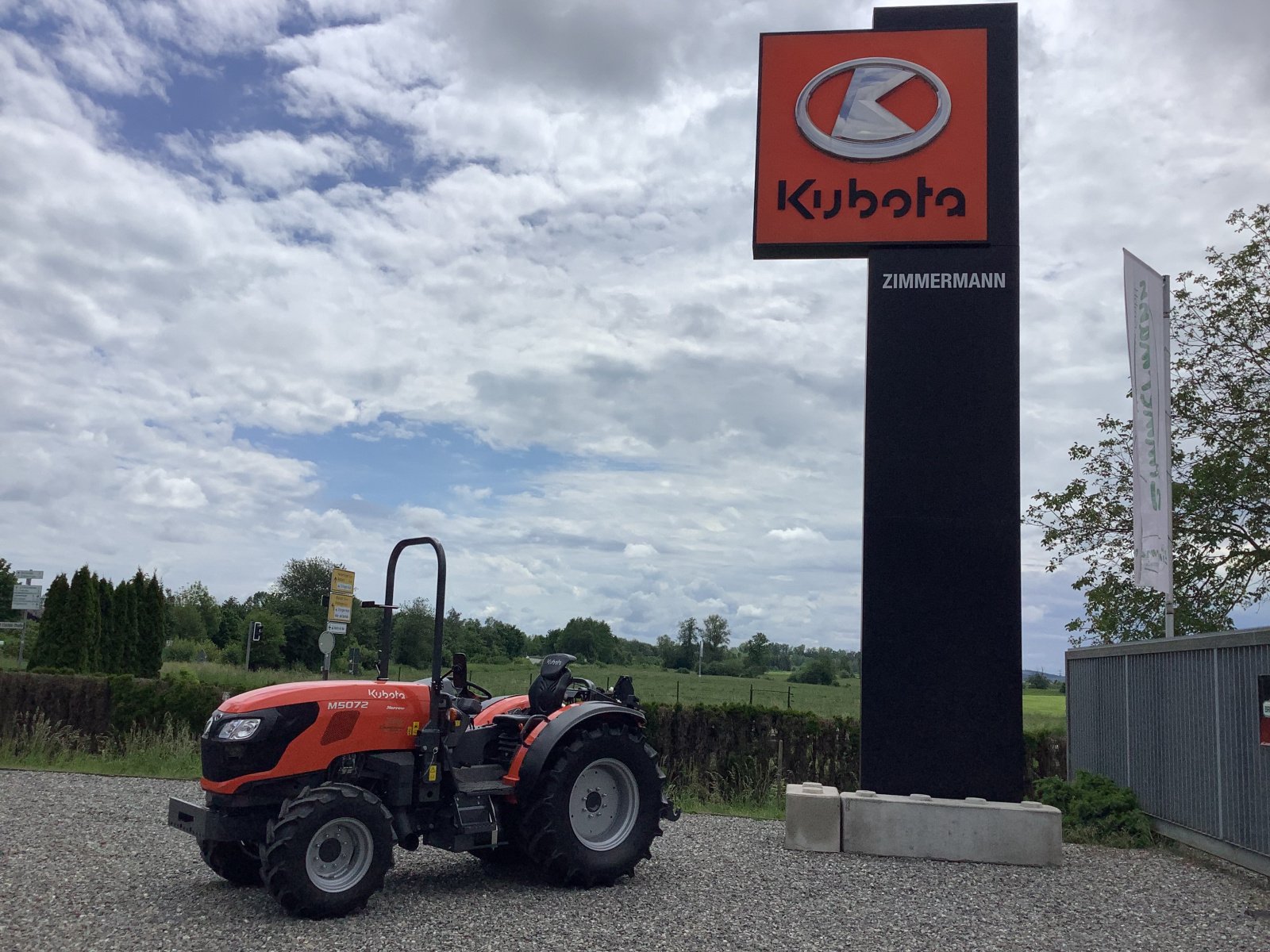 Obstbautraktor типа Kubota M 5072 Narrow, Neumaschine в Ertingen (Фотография 4)