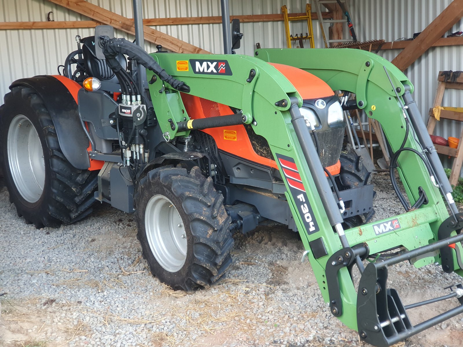 Obstbautraktor del tipo Kubota M 5072 Narrow, Gebrauchtmaschine In Dennweiler-Frohnbach (Immagine 1)