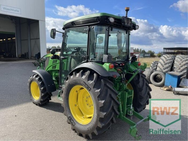 Obstbautraktor of the type Sonstige John Deere 5075 GF, Gebrauchtmaschine in Kastellaun (Picture 4)