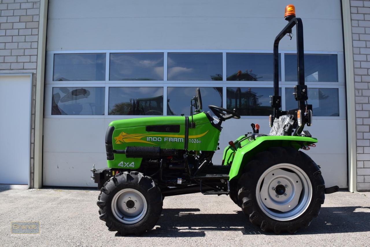 Obstbautraktor del tipo Sonstige Klein- / Schmalspurtraktor INDO 1026e, Neumaschine In Oyten (Immagine 1)