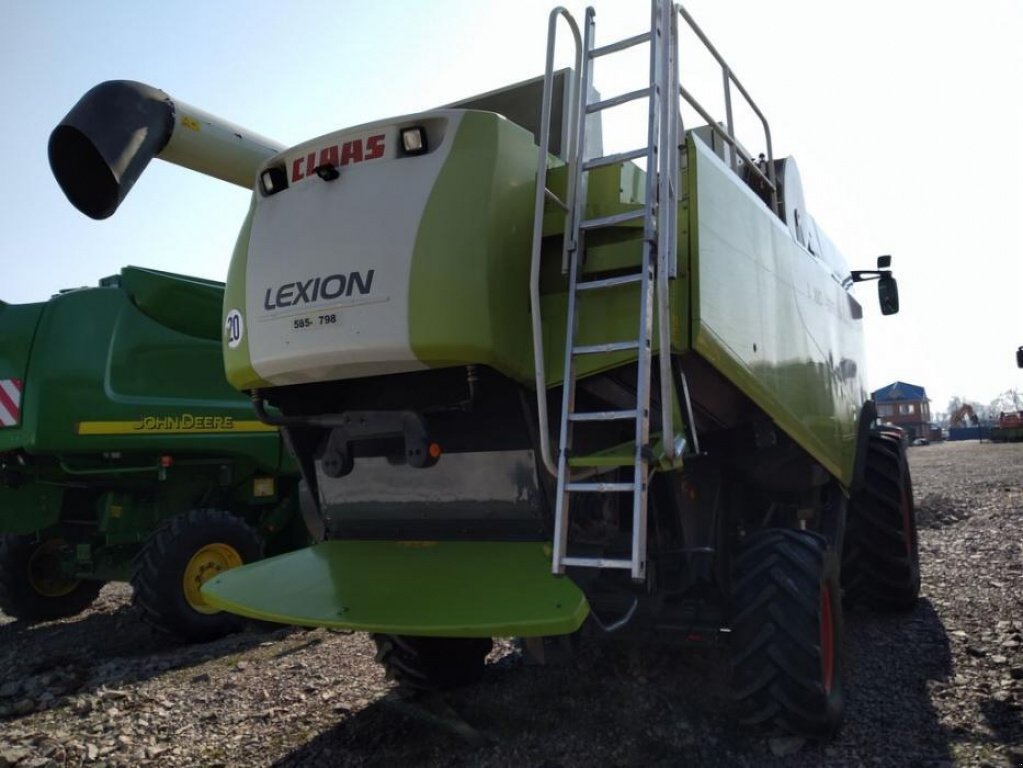 Oldtimer-Mähdrescher a típus CLAAS Lexion 570, Neumaschine ekkor: Київ (Kép 4)