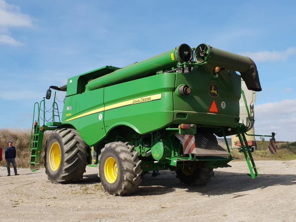 Oldtimer-Mähdrescher Türe ait John Deere S670і, Neumaschine içinde Звенигородка (resim 4)