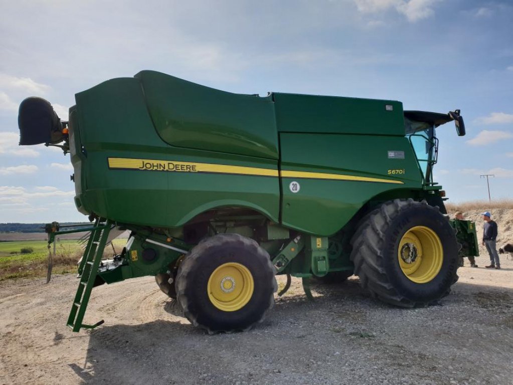 Oldtimer-Mähdrescher Türe ait John Deere S670і, Neumaschine içinde Звенигородка (resim 3)