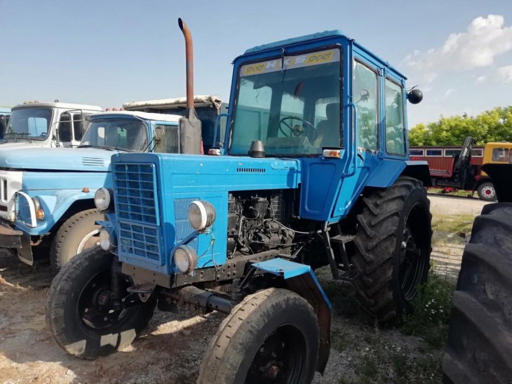 Oldtimer-Traktor tipa Belarus Беларус-80, Neumaschine u Кропивницький (Slika 1)