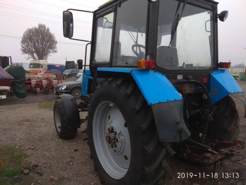 Oldtimer-Traktor του τύπου Belarus Беларус-892, Neumaschine σε Дніпропетровськ (Φωτογραφία 1)