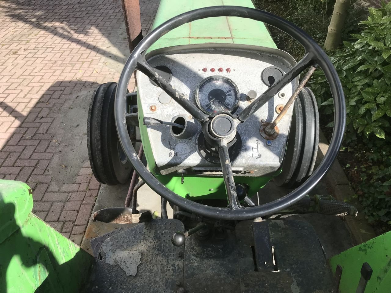 Oldtimer-Traktor от тип Deutz D6006, Gebrauchtmaschine в Overschild (Снимка 4)