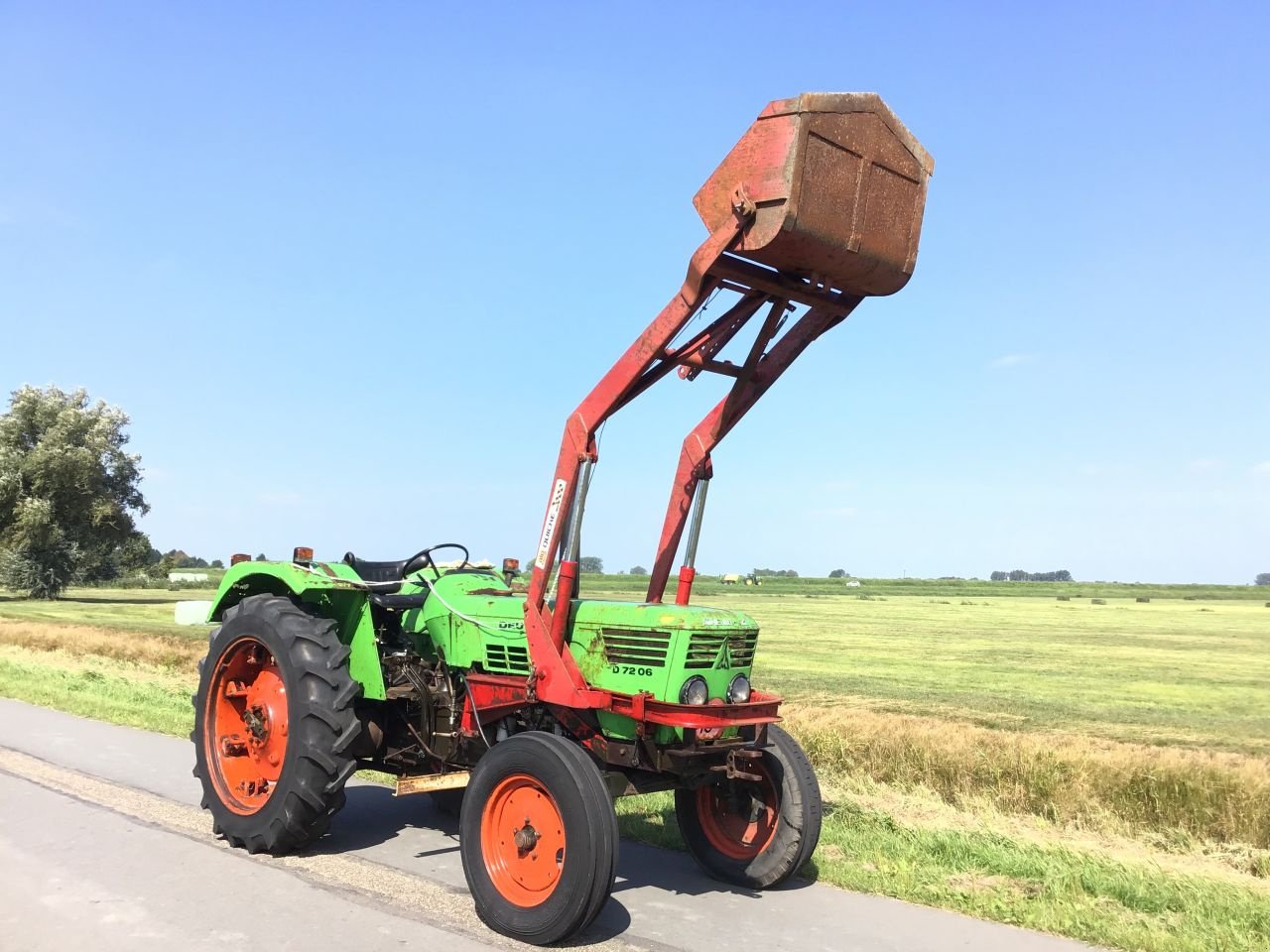 Oldtimer-Traktor типа Deutz D7605, Gebrauchtmaschine в Overschild (Фотография 1)