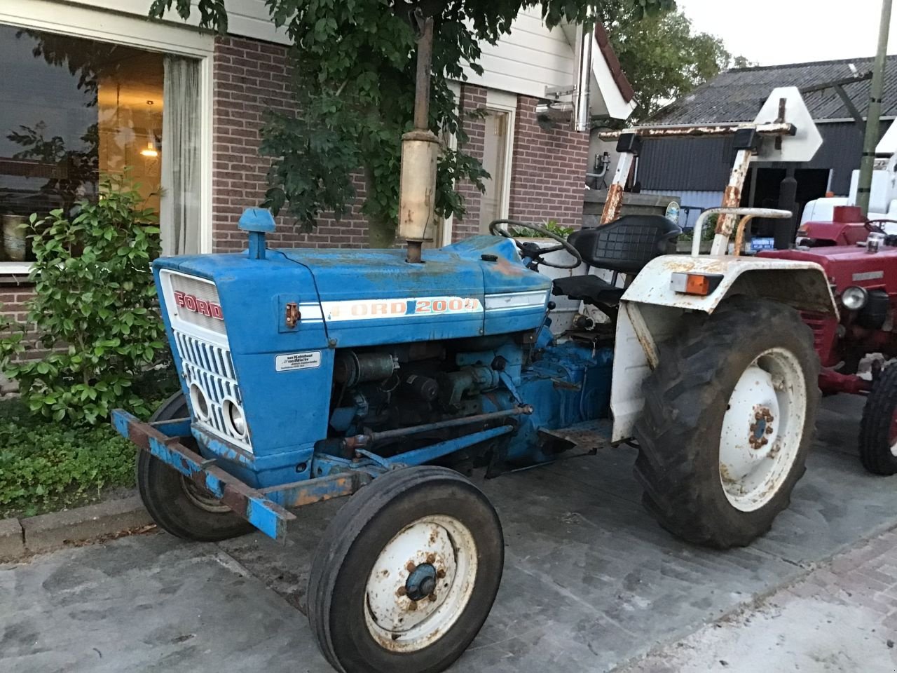 Oldtimer-Traktor of the type Ford 2000, Gebrauchtmaschine in Overschild (Picture 1)