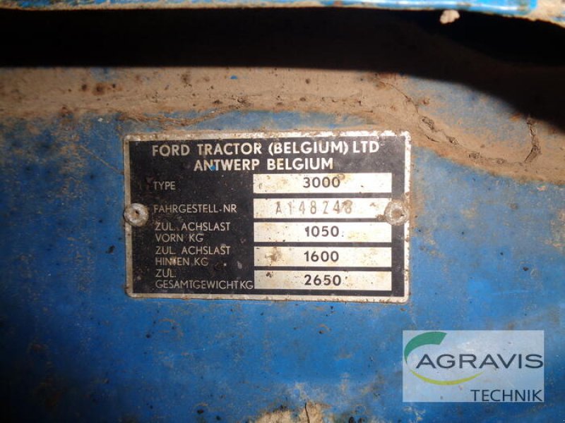 Oldtimer-Traktor Türe ait Ford 3000, Gebrauchtmaschine içinde Nartum (resim 12)