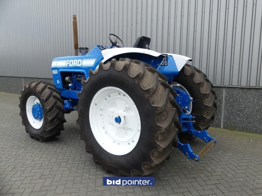 Oldtimer-Traktor tipa Ford 9600 4WD, Gebrauchtmaschine u Deurne (Slika 3)