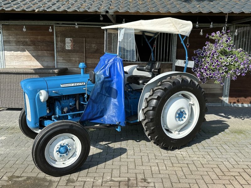 Oldtimer-Traktor типа Ford Dexsta, Gebrauchtmaschine в Nieuw-Weerdinge