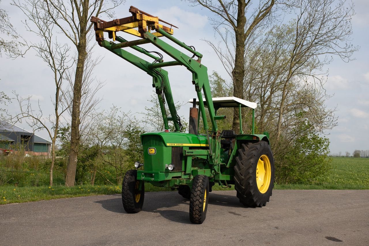 Oldtimer-Traktor of the type John Deere 3120, Gebrauchtmaschine in Grijpskerk (Picture 3)