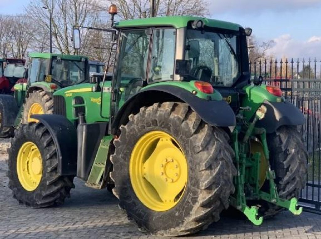 Oldtimer-Traktor typu John Deere 6930, Neumaschine w Київ (Zdjęcie 3)