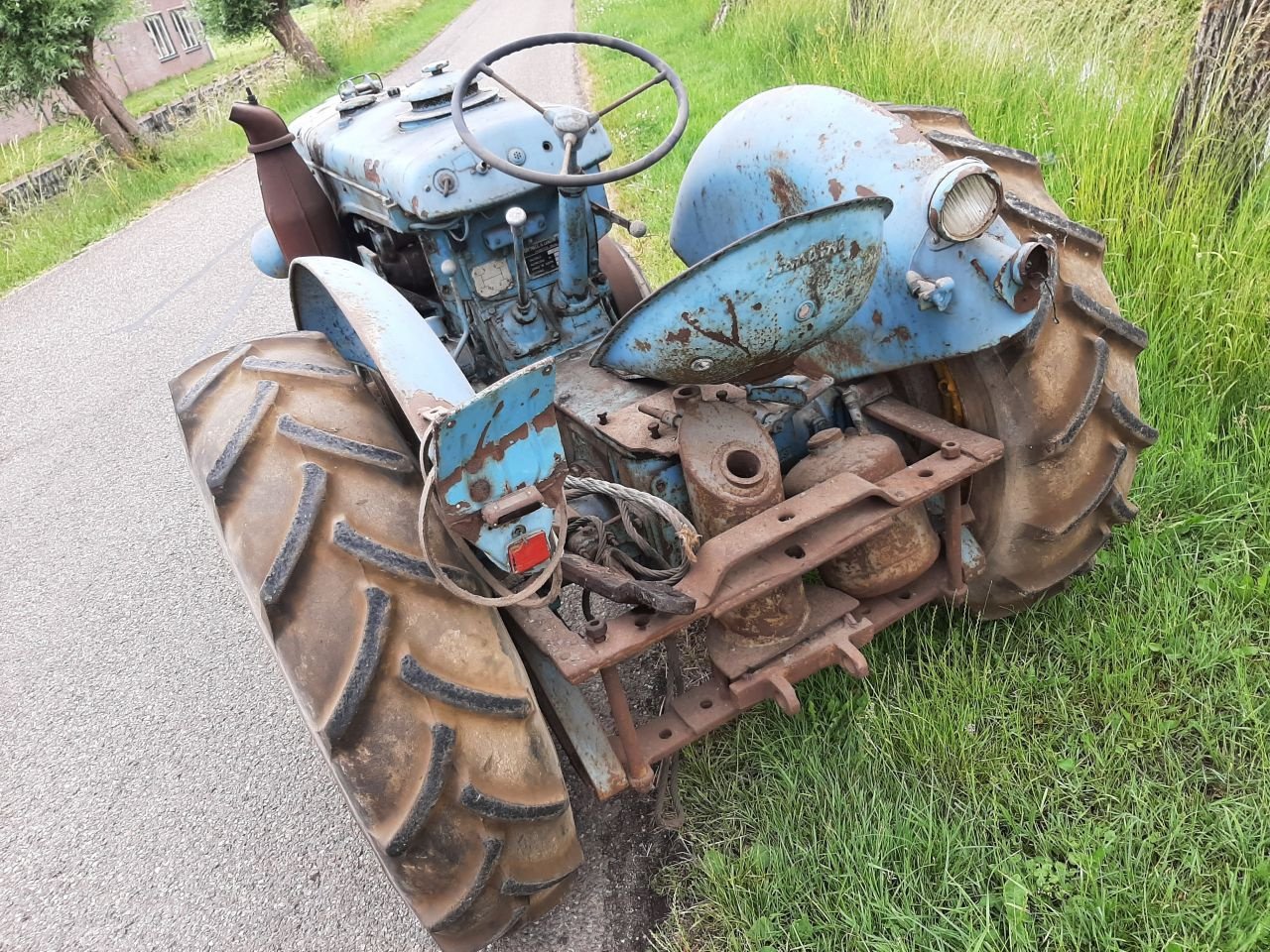 Oldtimer-Traktor of the type Landini R35, Gebrauchtmaschine in Breukelen (Picture 5)