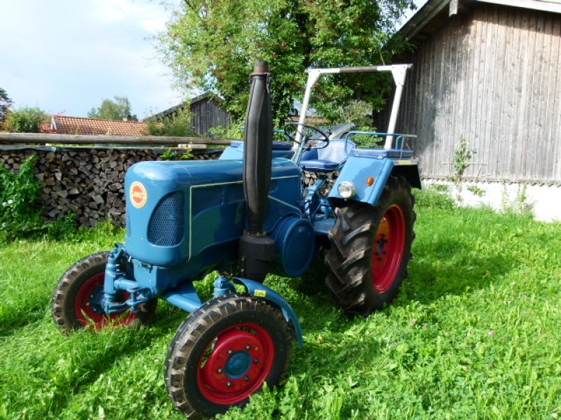 Oldtimer-Traktor des Typs Lanz D 2416, Gebrauchtmaschine in Neufahrn (Bild 1)