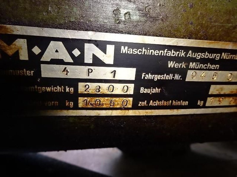 Oldtimer-Traktor del tipo MAN 4 P 1 - Allrad 35 PS 29 KW- Allradtraktor mit Verdeck, Gebrauchtmaschine en Neureichenau (Imagen 16)