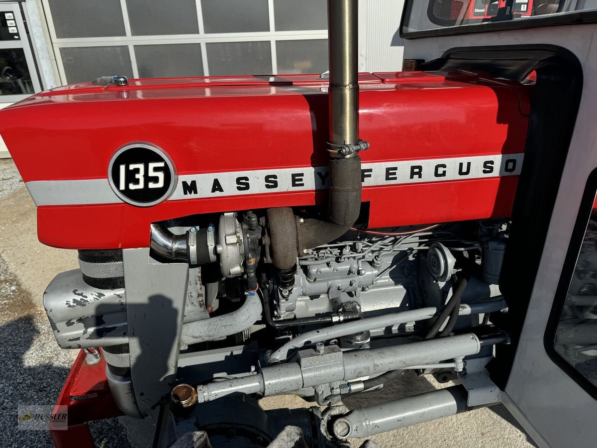 Oldtimer-Traktor des Typs Massey Ferguson 135, Gebrauchtmaschine in Söding- Sankt. Johann (Bild 8)