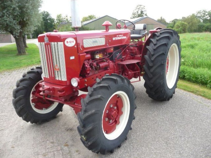 Oldtimer-Traktor typu McCormick b 614, Gebrauchtmaschine w Oirschot (Zdjęcie 2)